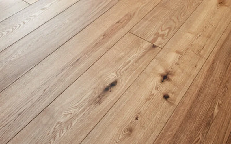 Smoked Natural — uzun parket yuzasi yaqindan